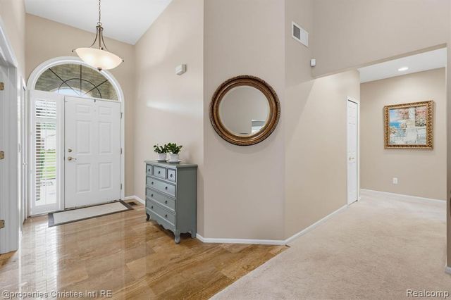 750 Shortridge Avenue, Rochester Hills, MI 48307