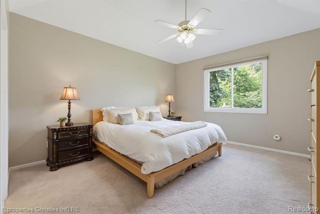 750 Shortridge Avenue, Rochester Hills, MI 48307