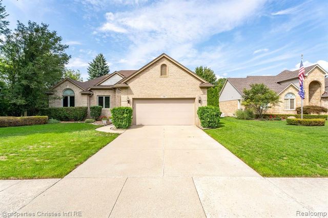 750 Shortridge Avenue, Rochester Hills, MI 48307