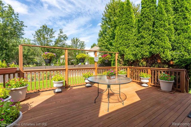 750 Shortridge Avenue, Rochester Hills, MI 48307