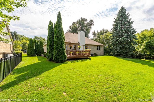 750 Shortridge Avenue, Rochester Hills, MI 48307