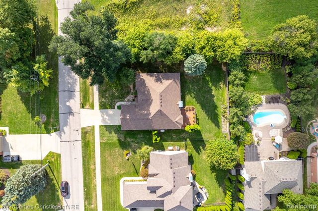 750 Shortridge Avenue, Rochester Hills, MI 48307