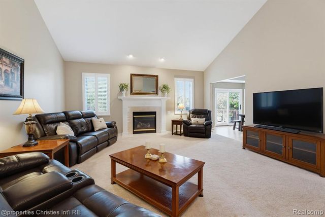 750 Shortridge Avenue, Rochester Hills, MI 48307
