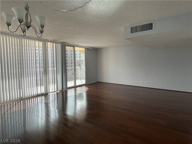 205 East Harmon Avenue 1003, Las Vegas, NV 89169