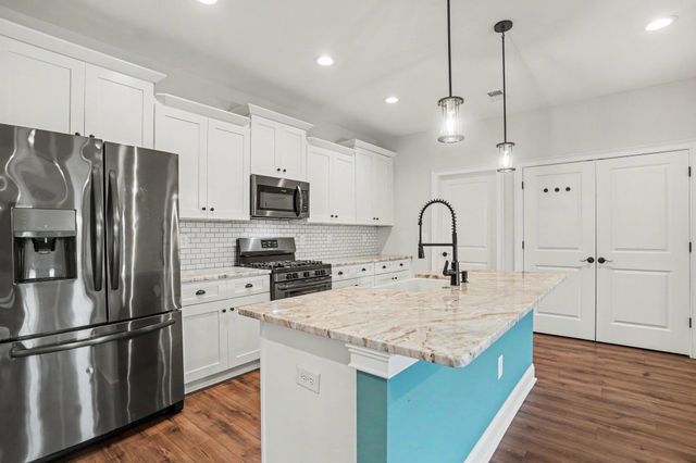 663 Belmont Dr., Conway, SC 29526