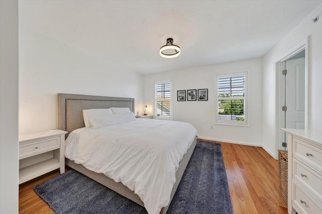 34 Parkview St, Weymouth, MA 02190