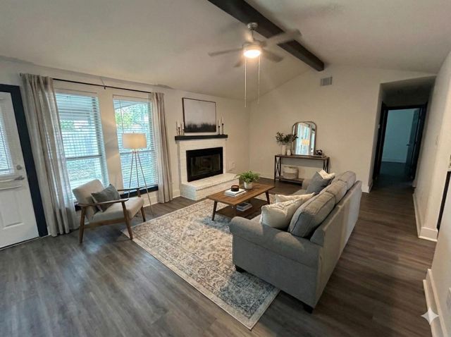 15931 Kenbrook Drive, Houston, TX 77489