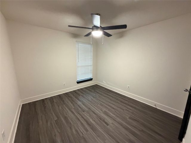 15931 Kenbrook Drive, Houston, TX 77489