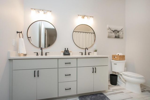 1014 16th Ave S Unit 109, Nashville, TN 37212
