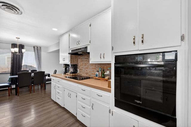 2036 Shaw Avenue, Modesto, CA 95354