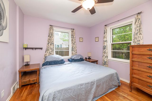 2022 PADDINGTON Road, Kalamazoo, MI 49001