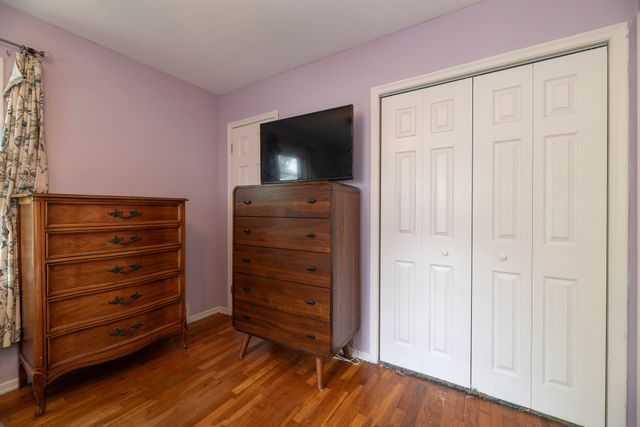 2022 PADDINGTON Road, Kalamazoo, MI 49001