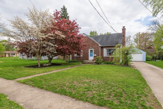 2022 PADDINGTON Road, Kalamazoo, MI 49001