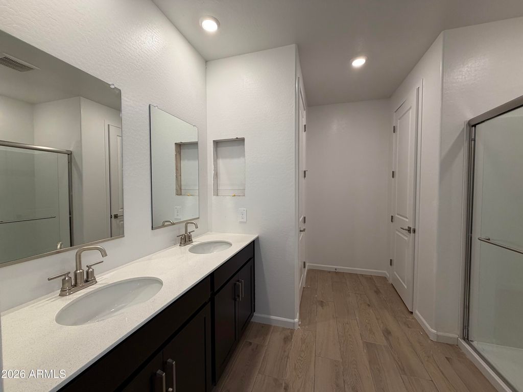 Image 11 of property listing at 15729 W CORTE DEL SOL ESTE --, Waddell, AZ 85355