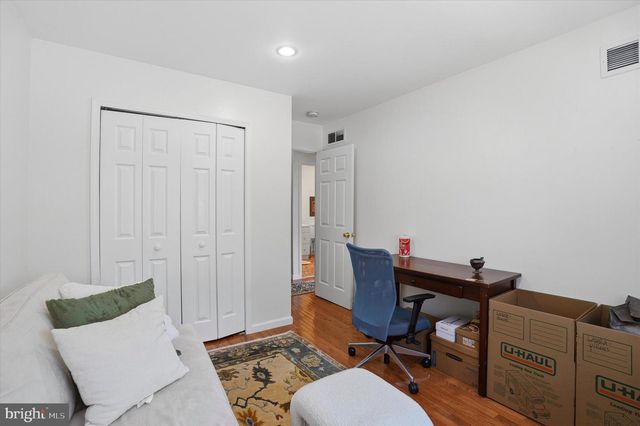 102 EATON DR, Wayne, PA 19087