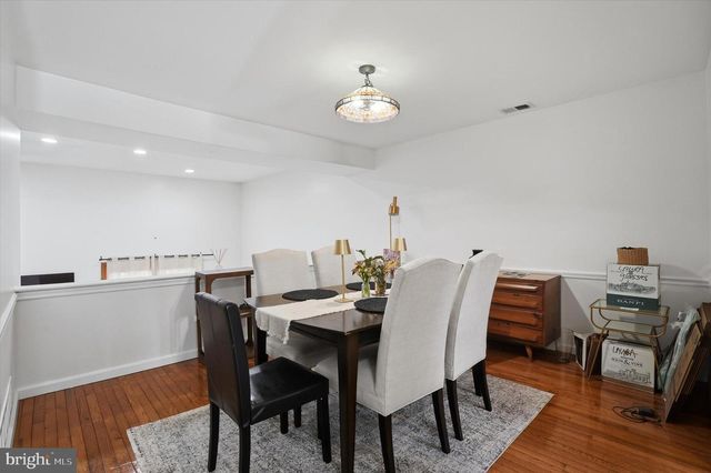 102 EATON DR, Wayne, PA 19087