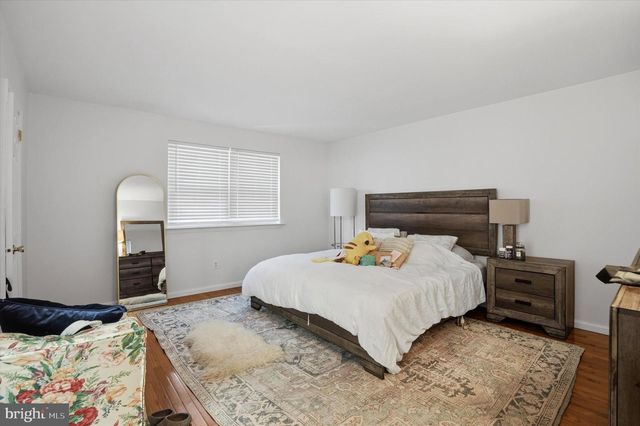 102 EATON DR, Wayne, PA 19087