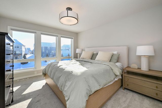 4923 162nd Street W, Lakeville, MN 55044