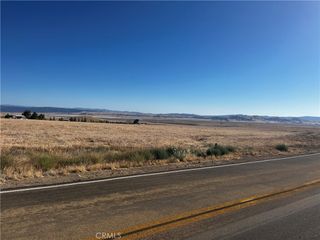 3 Arriba Trail, Santa Margarita, CA 93453