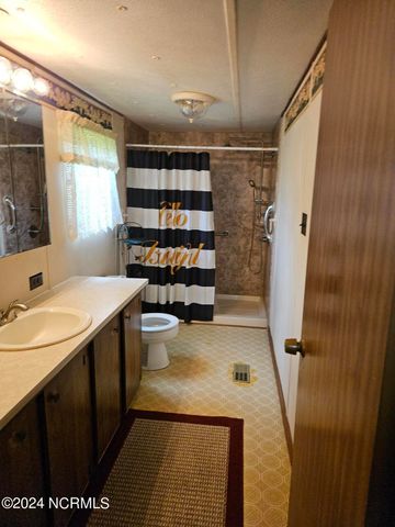 2125 Governors Road, Windsor, NC 27983