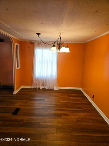 2125 Governors Road, Windsor, NC 27983