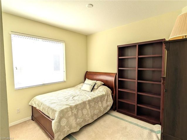 9339 Paseo De Valencia ST, Fort Myers, FL 33908