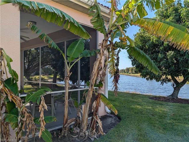 9339 Paseo De Valencia ST, Fort Myers, FL 33908