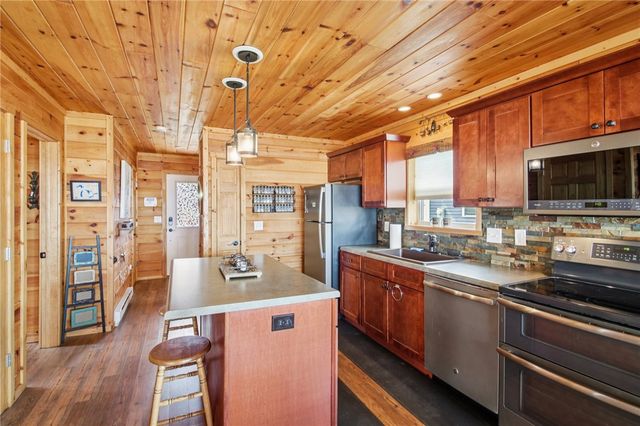 112 Main Street, Kendall, NY 14464