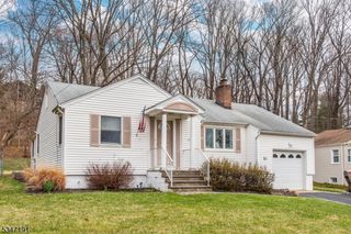 51 Linwood Ave, Dover Town, NJ 07801
