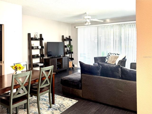 10327 WILLOW LEAF TRAIL, Tampa, FL 33625