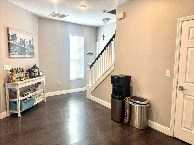 10327 WILLOW LEAF TRAIL, Tampa, FL 33625