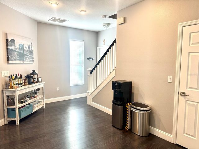 10327 WILLOW LEAF TRAIL, Tampa, FL 33625