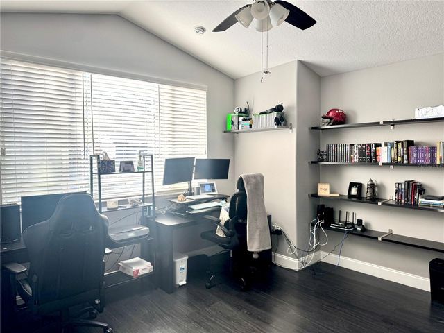 10327 WILLOW LEAF TRAIL, Tampa, FL 33625