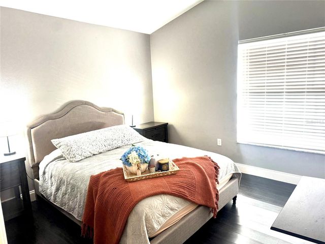 10327 WILLOW LEAF TRAIL, Tampa, FL 33625