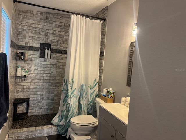 10327 WILLOW LEAF TRAIL, Tampa, FL 33625