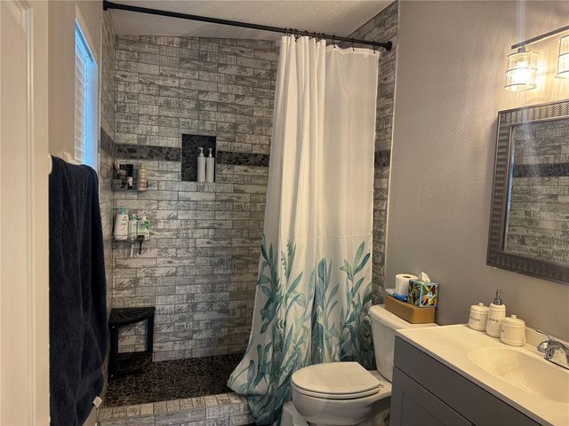 10327 WILLOW LEAF TRAIL, Tampa, FL 33625