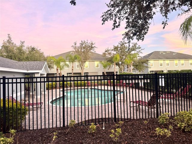 10327 WILLOW LEAF TRAIL, Tampa, FL 33625