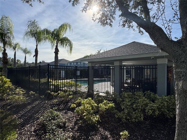 10327 WILLOW LEAF TRAIL, Tampa, FL 33625