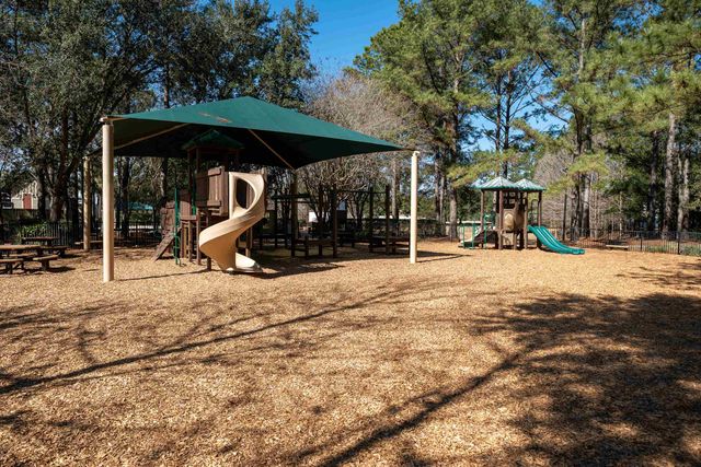 1873 Enterprise Ave, St Augustine, FL 32092