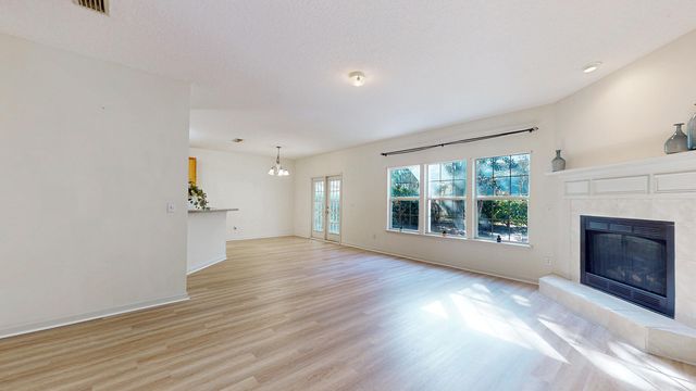 1873 Enterprise Ave, St Augustine, FL 32092