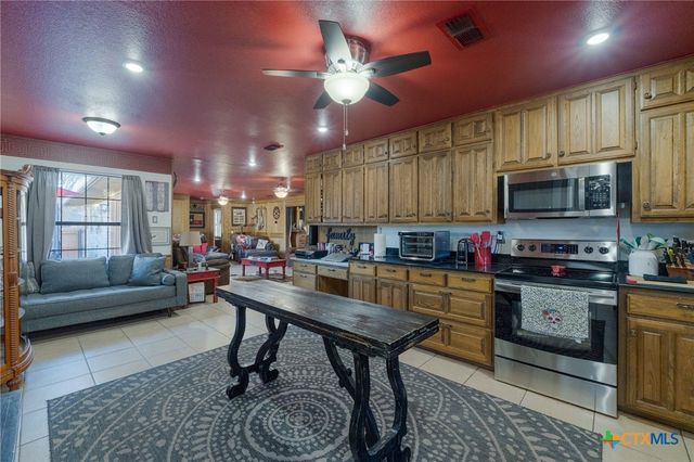 106 Sunny Lane, Gatesville, TX 76528