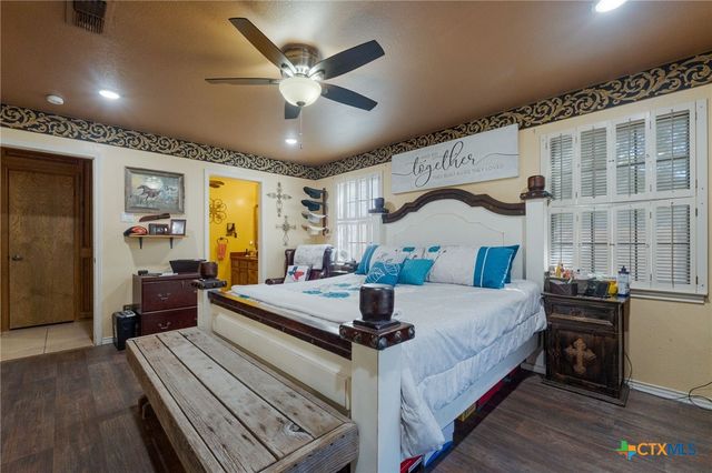 106 Sunny Lane, Gatesville, TX 76528