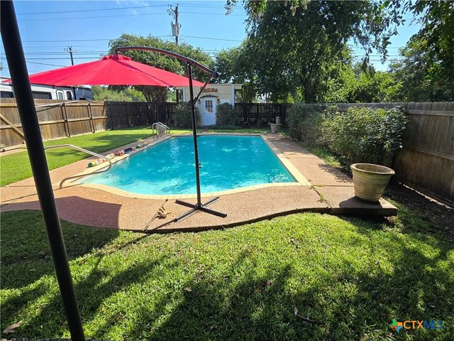 106 Sunny Lane, Gatesville, TX 76528