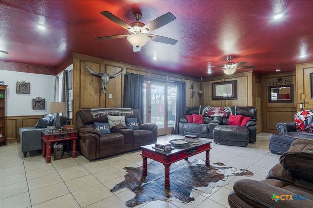 106 Sunny Lane, Gatesville, TX 76528