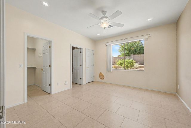 5578 W Acacia Blossom Place, Marana, AZ 85658