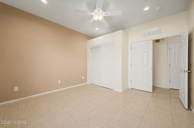 5578 W Acacia Blossom Place, Marana, AZ 85658