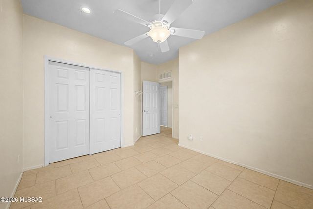 5578 W Acacia Blossom Place, Marana, AZ 85658