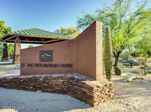 5578 W Acacia Blossom Place, Marana, AZ 85658