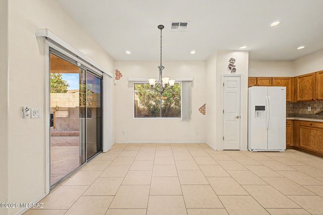 5578 W Acacia Blossom Place, Marana, AZ 85658