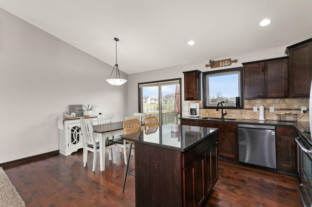 1413 Lyndale Drive, Polk City, IA 50226